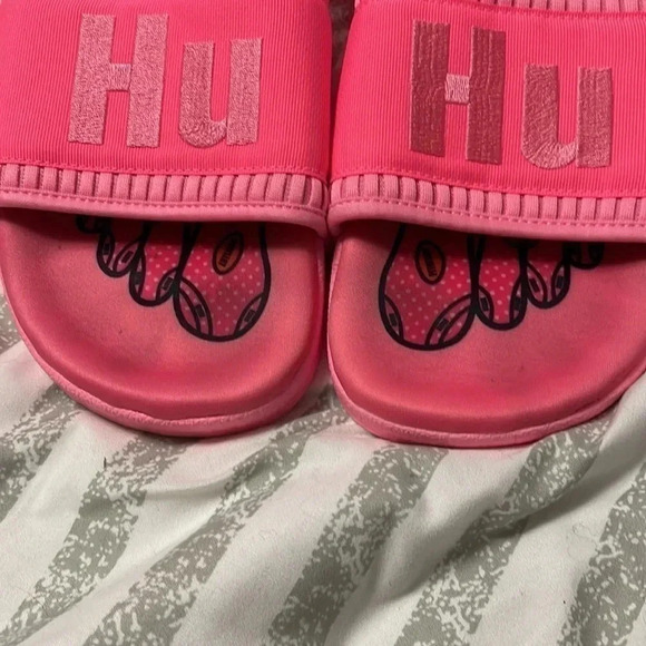 ADIDAS Pharrell x Adilette 2.0 RARE Sandal 'Hyper Pop' Pink Size 9 - Picture 14 of 15